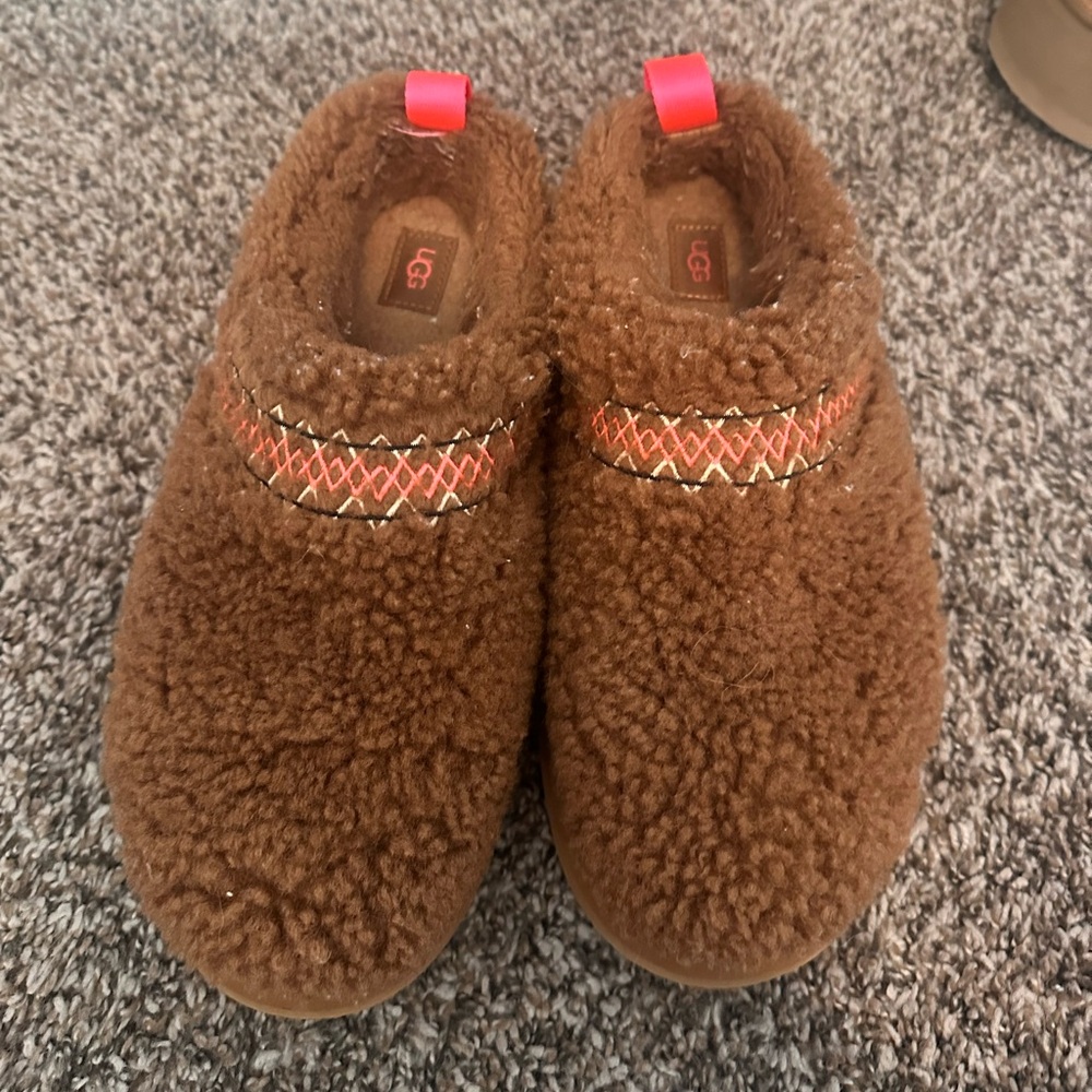 UGG Tazz Braid